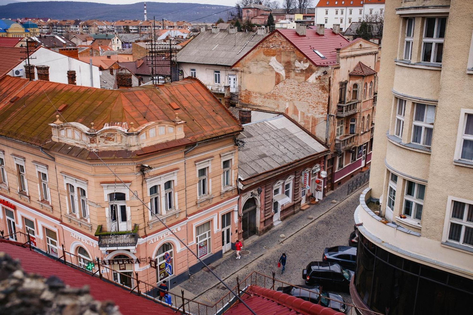 Historical Center Apartment Uzhhorod Exterior photo